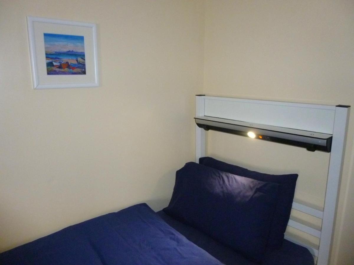 Port Charlotte Youth Hostel Extérieur photo