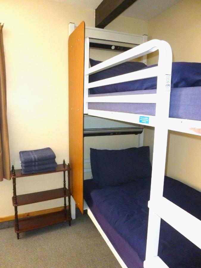 Port Charlotte Youth Hostel Extérieur photo